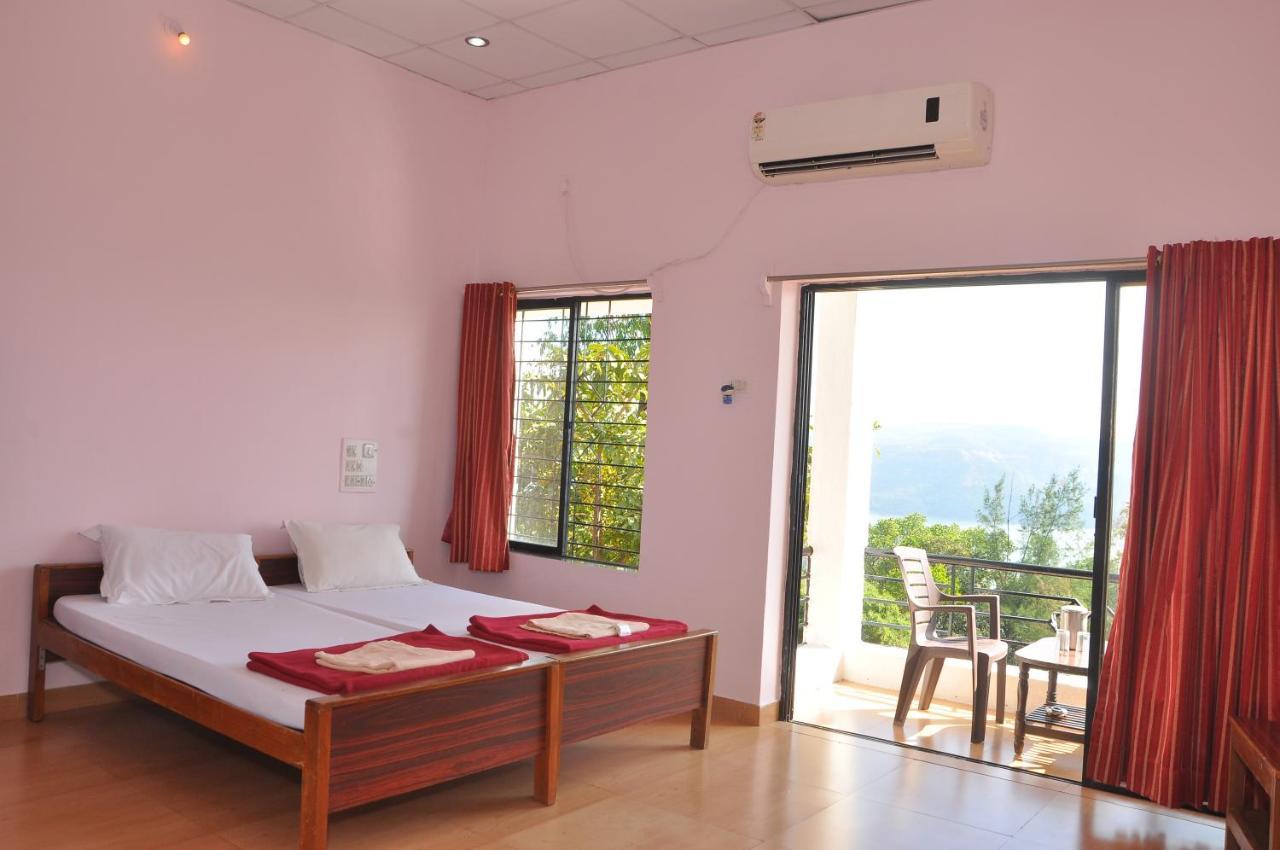 Koyna Lake Resort Koynanagar Eksteriør billede