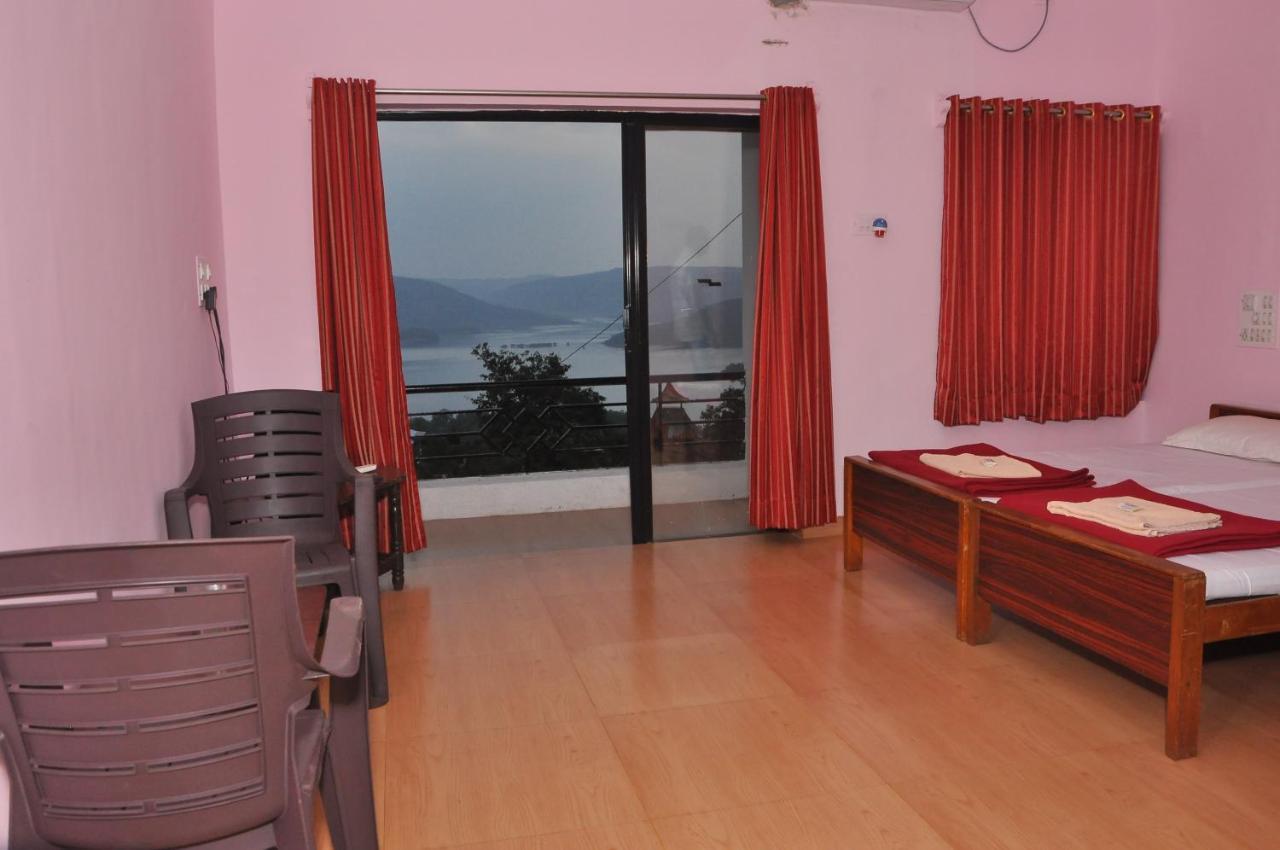 Koyna Lake Resort Koynanagar Eksteriør billede