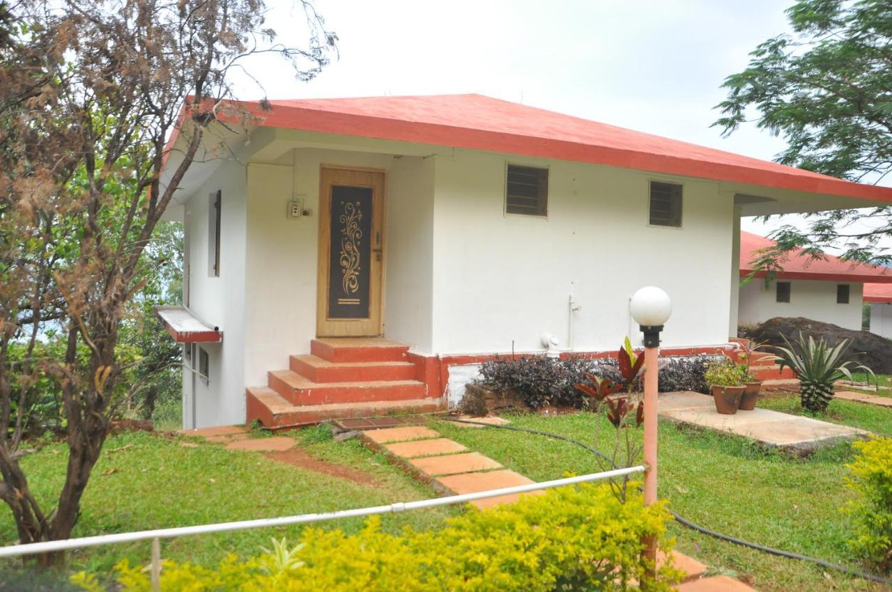 Koyna Lake Resort Koynanagar Eksteriør billede